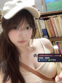 台中推薦   拉拉 162.E.20歲.50kg