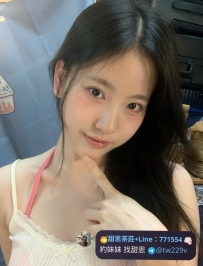 #台中 #彰化 #烏日    小樂 159cm B奶 44kg 21歲
