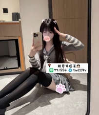 #台中 #彰化 #烏日     MOMO 160cm 46 C 22歲