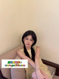 #台南  #高雄    珊珊 160cm C奶 22歲 46kg